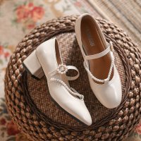 述雅复古小皮鞋女2021新款百搭粗跟公主珍珠扣带赫本风玛丽珍鞋单鞋子