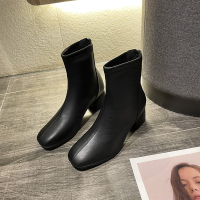 述雅米白色法式小短靴女春秋单靴2021年新款后拉链粗跟中跟瘦瘦马丁靴