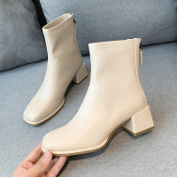 述雅马丁靴女短靴英伦风2021年春秋新款白色高跟瘦瘦靴子潮ins酷单靴