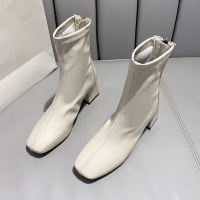 述雅白色马丁靴女英伦风2021薄款百搭春秋单靴瘦瘦靴中粗跟短靴子