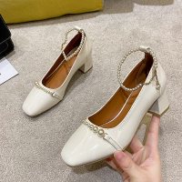 苏芈2021春漆皮法式复古配旗袍珍珠一字扣单鞋女中粗跟酒红色玛丽珍鞋