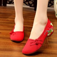 枫述北京老布鞋女春夏新款平底透气休闲低跟绣花鞋广场舞蹈鞋女单鞋子