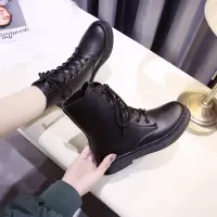 枫述帅气马丁靴女2021新款英伦风ins火百搭网红机车短靴秋冬单靴子