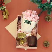 圣诞节礼物平安夜礼物送女朋友女生男生创意平安夜平安果苹果礼盒 9朵粉+平安果+灯+小熊