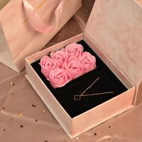 情人节礼物送女朋友项链老婆闺蜜生日礼物女生结婚纪念日女友圣诞 幸运四叶草-玫瑰礼盒-钛钢材质