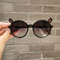 小兔子儿童太阳镜2020新款宝宝墨镜兔耳朵潮男孩女童个性防紫外线 黑色 单眼镜