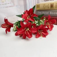 婚庆百合花结婚假花客厅卧室餐馆绢花装饰品塑料花电视柜冰箱摆件 优雅百合红色一束(不带花瓶)