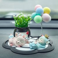 一路平安鹿汽车摆件车内饰品摆件出入保平安车载车上车内装饰品女 两个鹿宝+黑盆栽+马卡气球[茶花垫