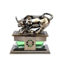 华尔街牛汽车香水座摆件 男士车用车载座式创意装饰品香薰用品 华尔街牛[绿色-茉莉味] 香水座