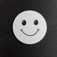 [超萌可爱卡通引磁片]创意卡通贴片车载手机支架配件不规则形状 白笑脸[3厘米]