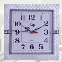 静音钟表时尚简约现代挂钟卧室客厅时钟卡通挂表个性创意石英钟表 21cm方形不静音钟表