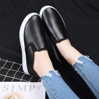 新款小白鞋平底护士鞋舒适百搭防滑皮面学生休闲鞋女一脚蹬乐福鞋 黑色 1908【收藏优先发货】 35 【标准尺码】