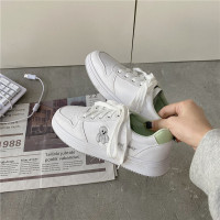 枫述小白鞋女鞋2021年春季网红板鞋百搭春秋新款老爹ins运动白鞋