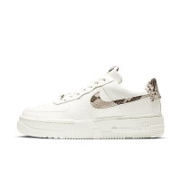 NIKE AF1 PIXEL SE 女子白色豹纹像素低帮板鞋 CV8481-101