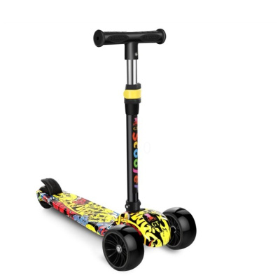 滑板车儿童新款2-6-8-岁三轮男女小孩四轮闪光脚踏板滑行车溜溜车