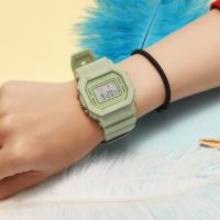 手表男高档帅气闹钟学生党简约ins时尚防水黑科技独角兽电子表女 方形款抹茶绿 [收藏关注]送电池