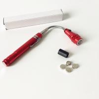 3LED天线灯工作灯拉伸缩拉伸手电筒看车神器两头带磁吸铁拾捡器 红色（4颗电子）