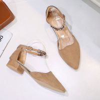 2021春新款包头凉鞋女中跟尖头平底鞋绑带粗跟中空低跟学生女单鞋 卡其色 35