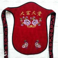 贵州传统绣花背扇绣花背带老式背扇绣花婴儿背带贵州背扇春夏秋冬 中硬 对背部有支撑 适合0到2岁 宽度45厘米 长度75厘