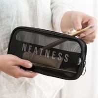 化妆包女小号便携小收纳包2021新款火口红化妆品化妆刷收纳袋