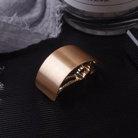 东大门哑光拉丝雾面光泽金属几何弧形弹簧夹马尾扣发卡子头饰