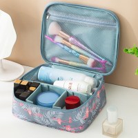 化妆包女便携大容量2021新款火防水手提洗漱包化妆品收纳包