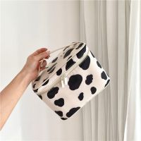 奶牛小熊简约ns风大容量i化妆包化妆品收纳包女少女心便携洗漱包|奶牛小熊化妆包-大