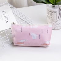 化妆包大容量韩版学生便携随身小号多功能少女心ins收纳袋洗漱包|手拿款大号-粉色羊驼[防水加厚]-
