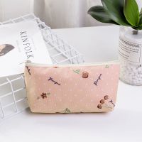 化妆包大容量韩版学生便携随身小号多功能少女心ins收纳袋洗漱包|手拿款小号-橘粉樱桃[防水加厚]-