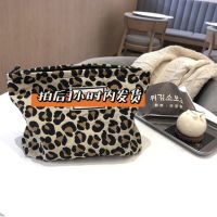 新款洗漱包潮豹纹化妆包ins收纳包大容量手拿包旅行化妆袋布包|黄色豹纹