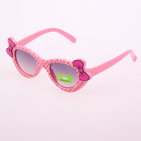 宝宝太阳镜儿童墨镜户外防紫外线女孩小童婴幼儿户外个性潮流时尚 粉框粉腿(点点结款)