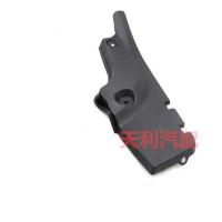 吉利金刚一代 二代 后叶子板内衬后杠上挡泥板后轮塑料板 后左 内衬