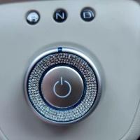 适用于欧拉黑猫R1R2方向盘贴钻一键启动钻石贴内饰水晶钻装饰贴钻 一键启动