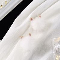 原创雪花鹿角毛毛球耳环新款2020年高级感秋冬圣诞节礼物耳饰品 猫耳朵白色短银针耳钉