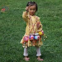 民族风儿童背篓刺绣绣花铃铛手工编织摄影舞蹈道具双肩彩色小背篓 迷你斜挎