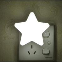 插电小夜灯遥控婴儿喂奶睡眠卧室床头护眼节能插座led夜光台灯 0.4w光控星星灯-白光(天黑即亮)