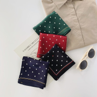 真丝小方巾女波点丝巾桑蚕丝气质小围巾春秋薄款韩国装饰百搭领巾