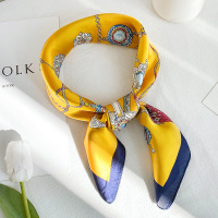 ins风丝巾女冬季围脖韩版围巾小方巾韩国领巾秋冬款洋气时尚百搭 柠檬黄(宝石项链)