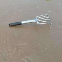 不锈钢赶海神器挖蛤蜊耙子挖蛏蚬子生蚝沙滩拾贝刨花生多功能挠耙 高碳钢镀锌六齿挠耙