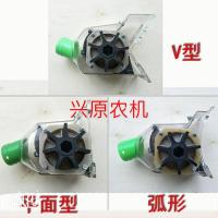 玉米播种机肥盒排肥盒透明施肥盒肥盒刷子盒一体下肥盒施肥神器 16mm圆轴平底