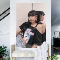 私人订制韩国BLACKPINK周边海报挂布家居宿舍墙饰房间改造布置 Lisa路肩美照 45*60CM(送安装包)