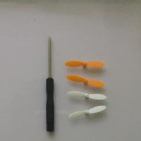 四轴小型迷你充电无人机耐摔遥控飞机灯光特技ufo飞行器儿童玩具 机翼4对+螺丝刀 彩盒+机翼+充电线+灯光