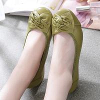 头层牛皮女鞋子春秋款2018平底妈妈鞋大码单鞋女真皮豆豆鞋女软底 1108果绿色 34