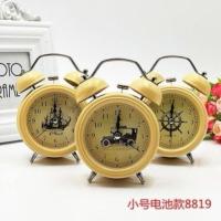 机械闹钟老式发条手动上劲上弦金属机芯学生创意时尚床头闹铃 小号电池款8819图案随机