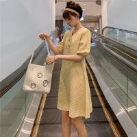 短袖哺乳连衣裙夏装外出时尚辣妈款产后期孕妇装可喂奶衣服夏季 黄色(特价款) M