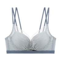 加厚内衣女聚拢收副乳防下垂调整型5cm平胸加厚文胸小胸罩无钢圈