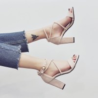 时装绑带凉鞋女仙女风一字带中跟粗跟学生百搭高跟鞋ins潮夏