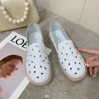 女鞋镂空单鞋女平底百搭防滑牛筋软底中老年皮鞋夏季妈妈凉鞋