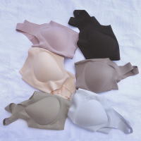 欧阳娜娜冰丝透气文胸聚拢无钢圈运动背心乳胶文胸