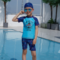 新款可爱卡通印花儿童泳衣三件套装 短袖分体小中大男童泳衣